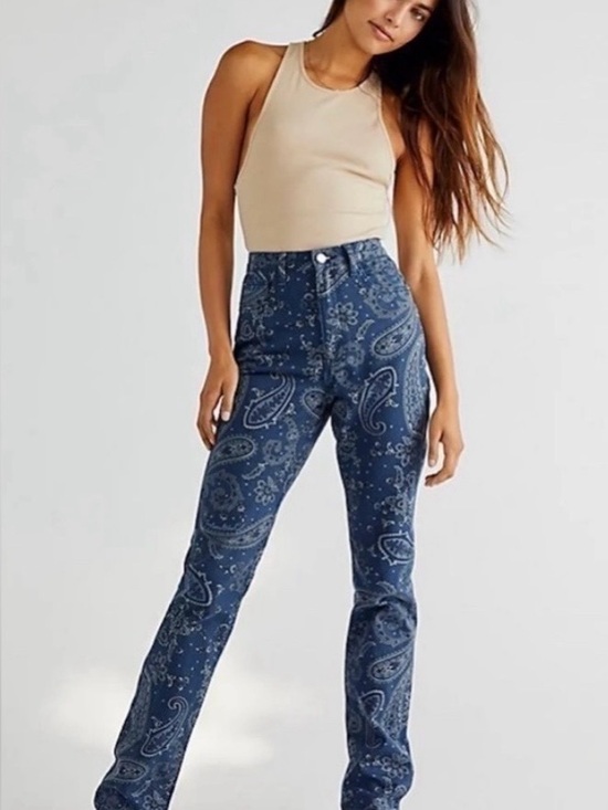 WeWoreWhat Denim - WEWOREWHAT The Icon Jean Night Sky Paisley, size 26